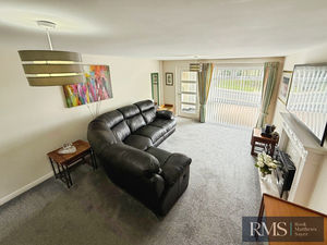 Photo 9- click for photo gallery